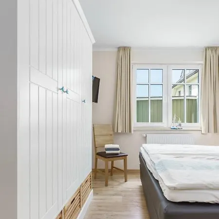 Kaept'N Kalle Ferienwohnungen Zingst Exterior photo